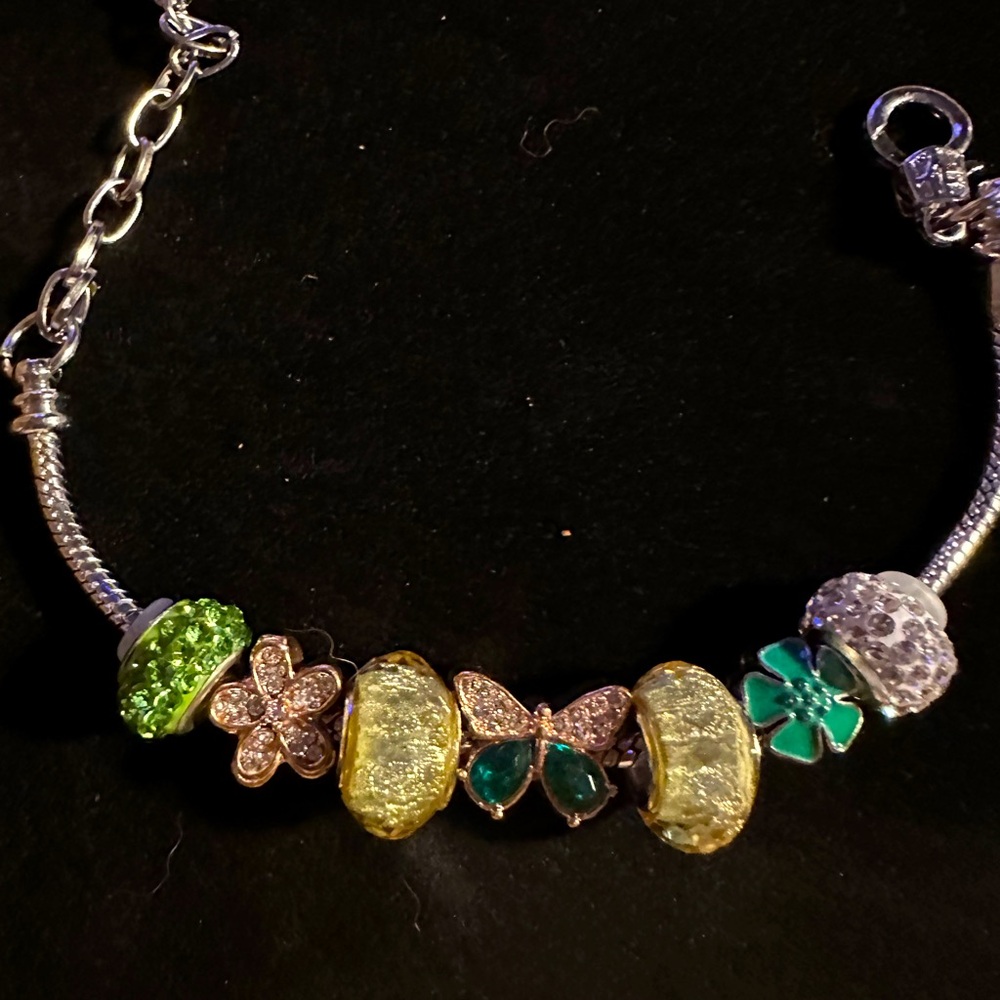 Handmade Pandora Like Green Butterfly and 2 Flower Charm Silver Bracelet